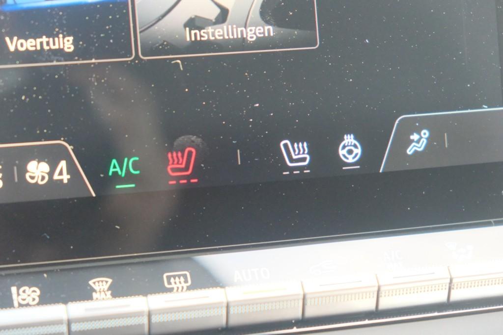 Renault Captur 1.8 E-Tech full hybrid 160pk techno | Navi | App Connect | Climate | Adaptive Cruise | Keyless | Camera | Winter Pakket afbeelding 23