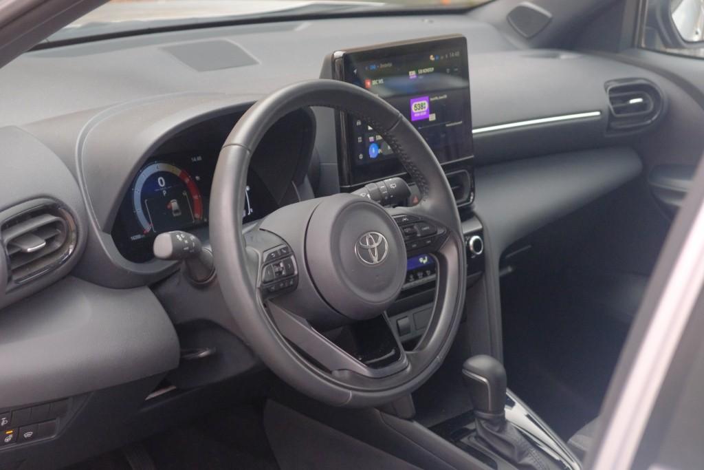 Toyota Yaris Cross 1.5 Hybrid 116pk CVT Dynamic | Comfort Pack | App Connect | Adaptive Cruise | Full LED | Camera | Keyless | Blind Spot | Stoelverwarming afbeelding 8