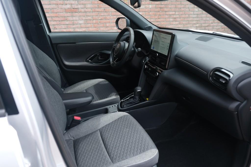 Toyota Yaris Cross 1.5 Hybrid 116pk CVT Dynamic | Private Lease vanaf € 429,- p.m. afbeelding 4