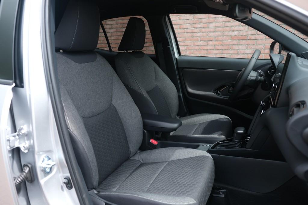 Toyota Yaris Cross 1.5 Hybrid 116pk CVT Dynamic | Private Lease vanaf € 429,- p.m. afbeelding 6