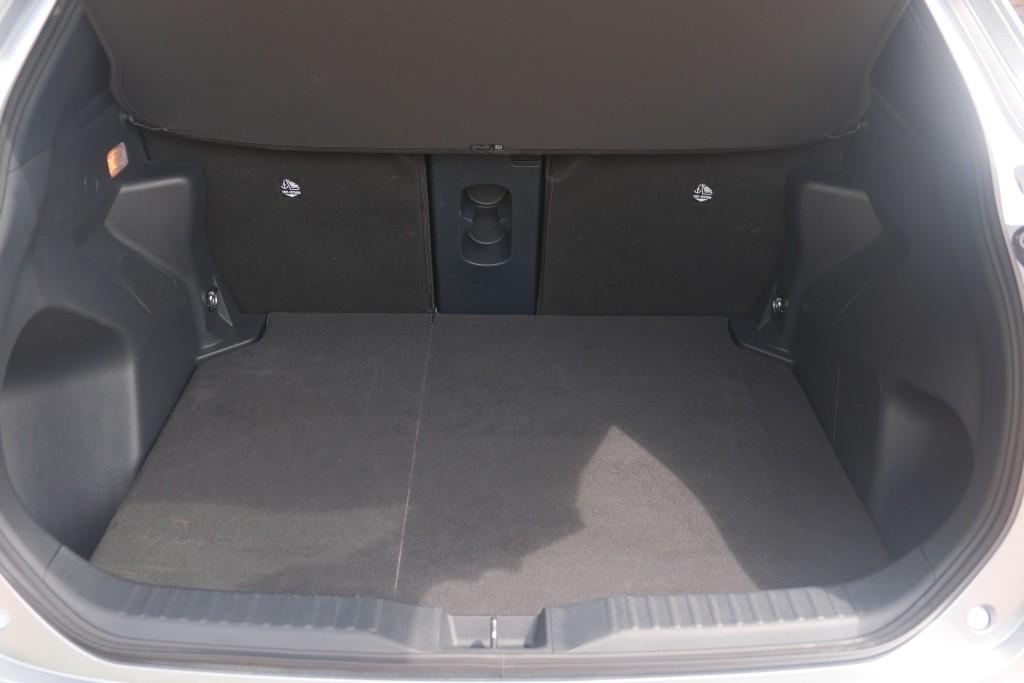 Toyota Yaris Cross 1.5 Hybrid 116pk CVT Dynamic | Private Lease vanaf € 429,- p.m. afbeelding 33