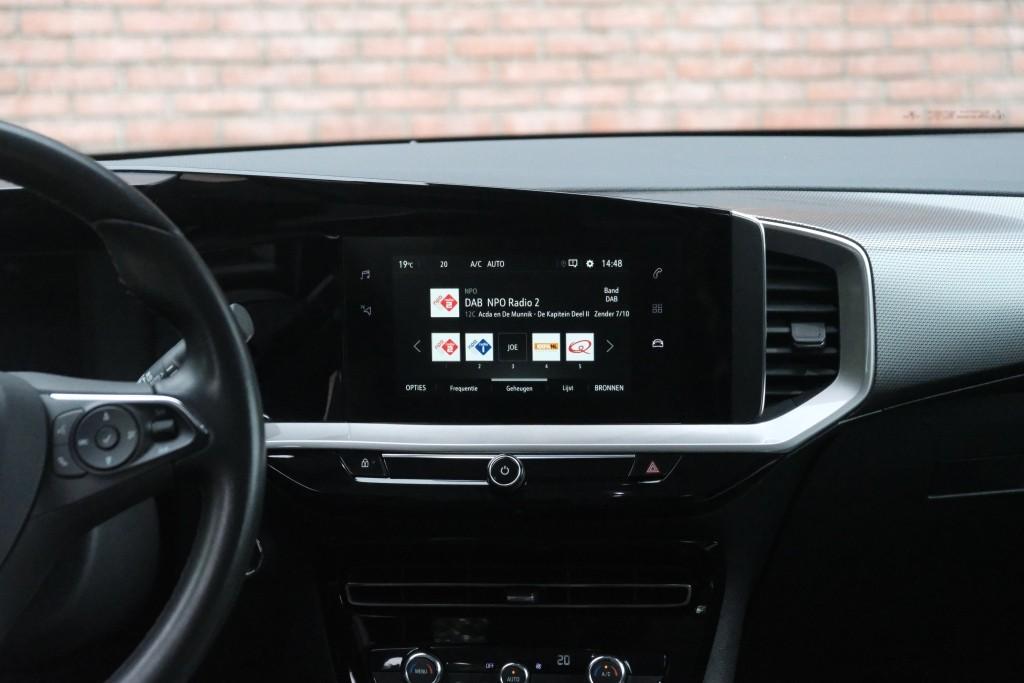 Opel Mokka 1.2 Turbo 100pk Business Elegance | Navi | App Connect | Climate | Cruise | Keyless | Camera | PDC | Trekhaak afbeelding 15