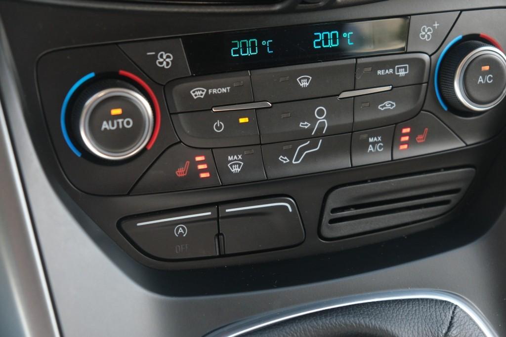 Ford Kuga 1.5 EcoBoost 120pk Trend Ultimate | Navi | App Connect | Climate | Cruise | PDC | Winter Pakket | Trekhaak afbeelding 22