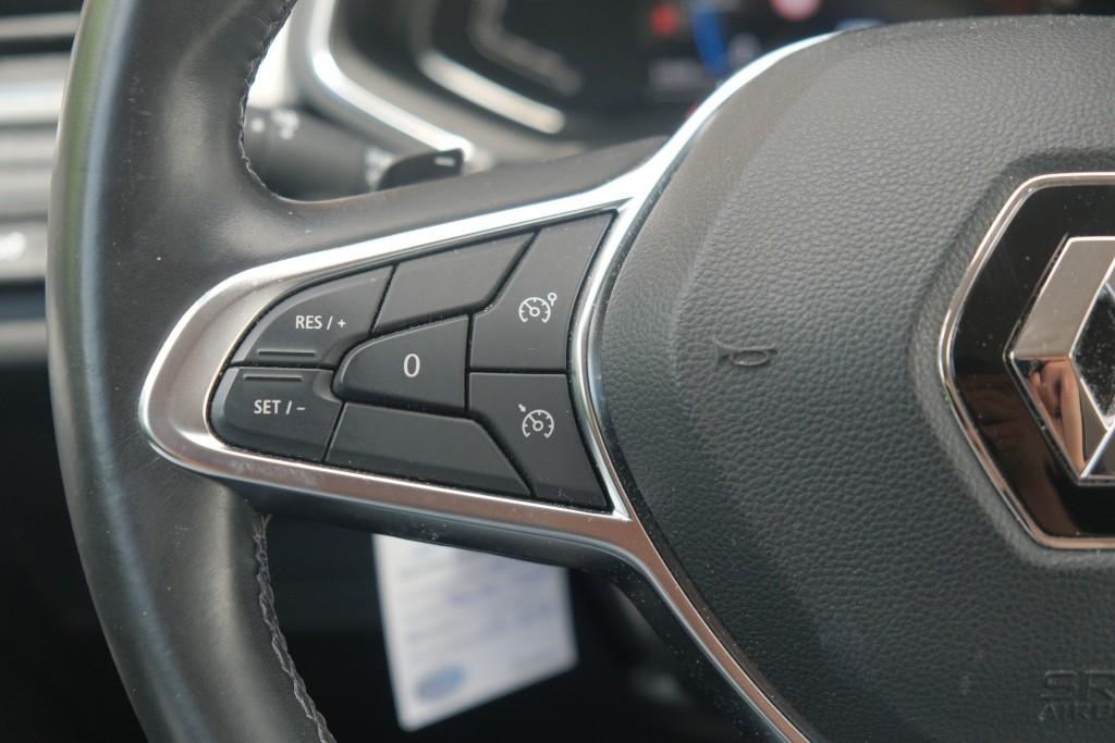 Renault Captur 1.3 TCe 130pk EDC Intens | Navi | App Connect | Climate | Cruise | Camera | Stoelverwarming | PDC afbeelding 9