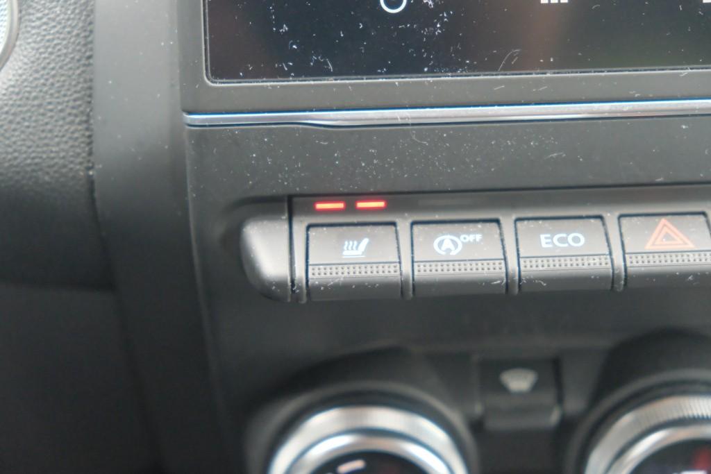 Renault Captur 1.3 TCe 130pk EDC Intens | Navi | App Connect | Climate | Cruise | Camera | Stoelverwarming | PDC afbeelding 23