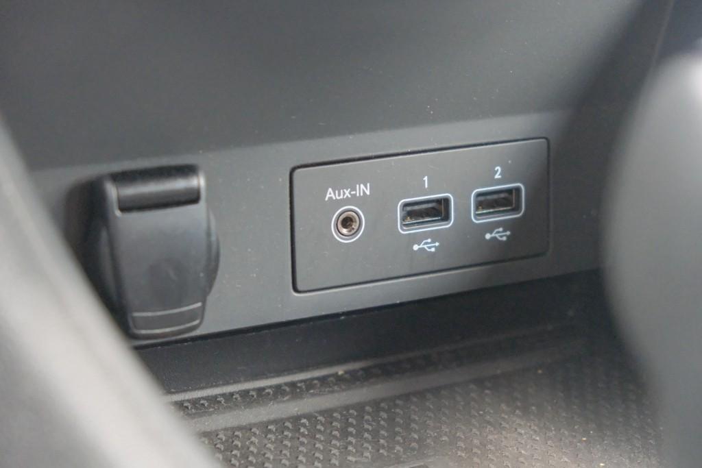 Renault Captur 1.3 TCe 130pk EDC Intens | Navi | App Connect | Climate | Cruise | Camera | Stoelverwarming | PDC afbeelding 25