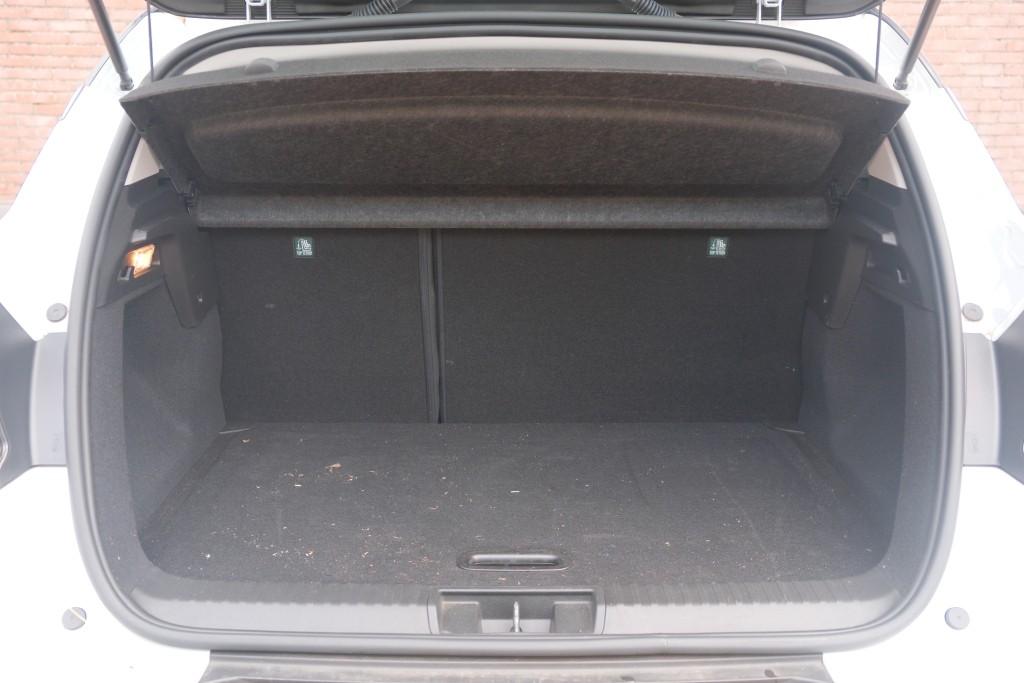 Renault Captur 1.3 TCe 130pk EDC Intens | Navi | App Connect | Climate | Cruise | Camera | Stoelverwarming | PDC afbeelding 34