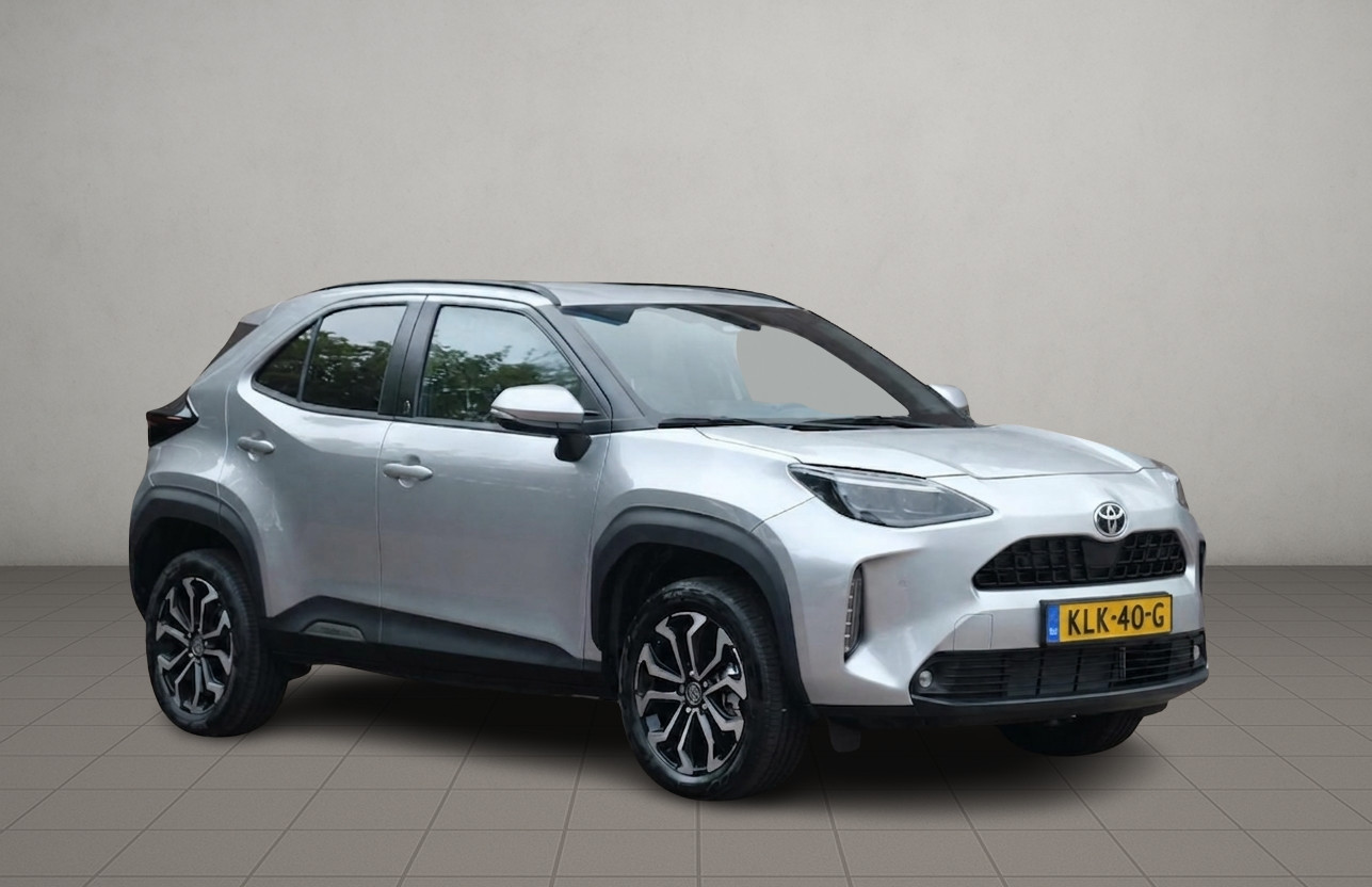 Toyota Yaris Cross 1.5 Hybrid 116pk CVT Dynamic | Comfort Pack | App Connect | Adaptive Cruise | Full LED | Camera | Keyless | Blind Spot | Stoelverwarming afbeelding 1
