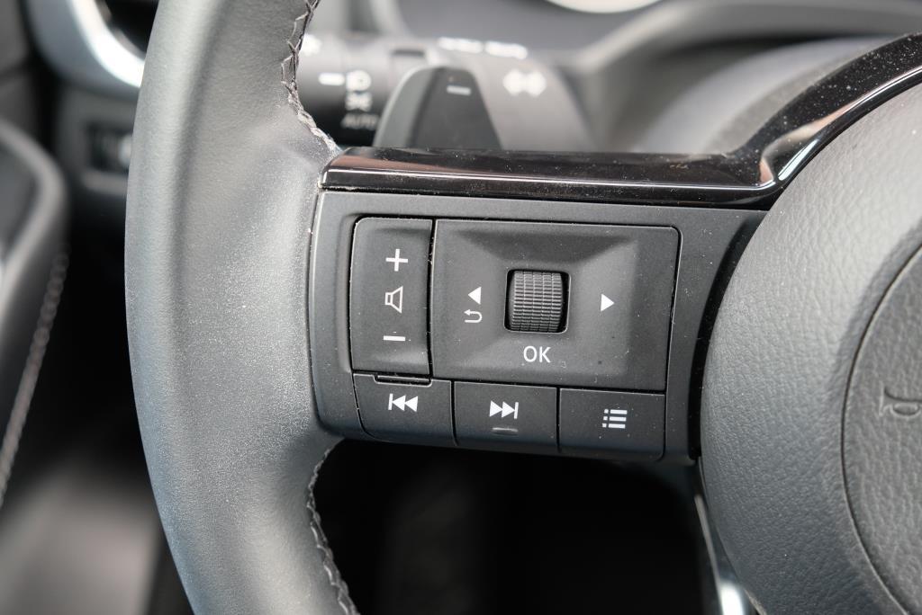 Nissan QASHQAI 1.3 MHEV 158pk Xtronic N-Style | Navi | App Connect | Climate | Adaptive Cruise | Keyless | 360° Camera | PDC afbeelding 9