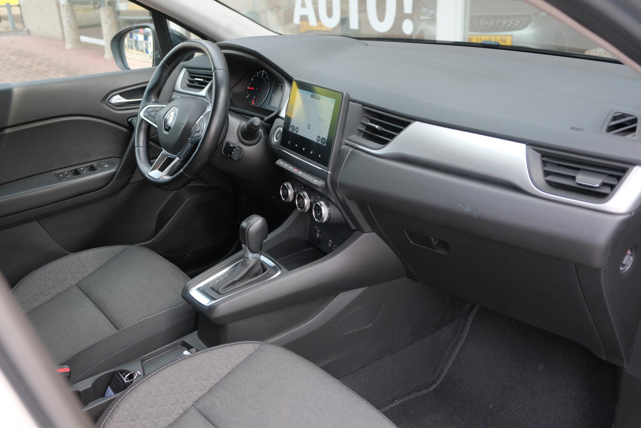 Renault Captur 1.3 TCe 140pk EDC Intens | Navi | Climate | Cruise | Camera | Trekhaak | PDC | Winter Pakket afbeelding 8