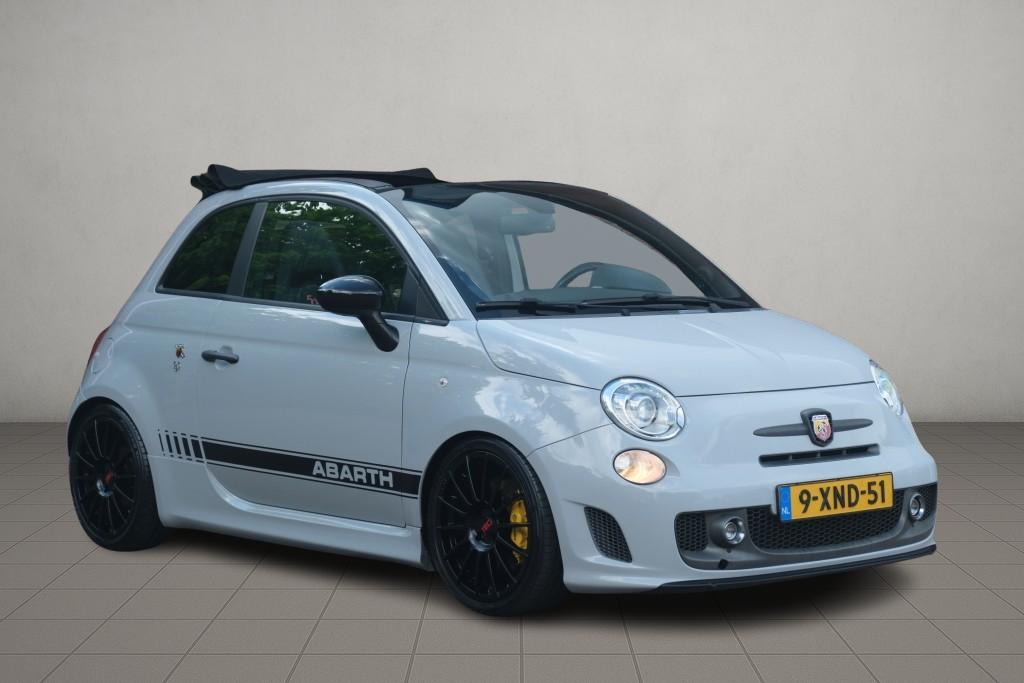 Fiat 500 1.4 T-Jet 160pk Abarth 595 Competizione afbeelding 1