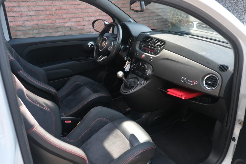 Fiat 500 1.4 T-Jet 160pk Abarth 595 Competizione afbeelding 5