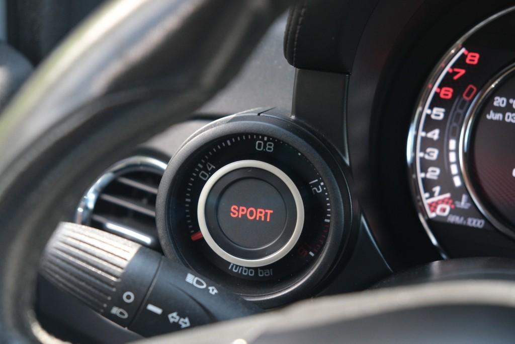 Fiat 500 1.4 T-Jet 160pk Abarth 595 Competizione afbeelding 13