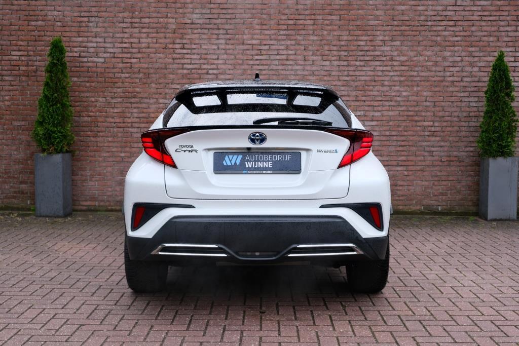 Toyota C-HR 2.0 Hybrid 184pk CVT Dynamic | Navi | App Connect | Adaptive Cruise | Keyless | Camera | Dodehoek | Winter Pakket afbeelding 27