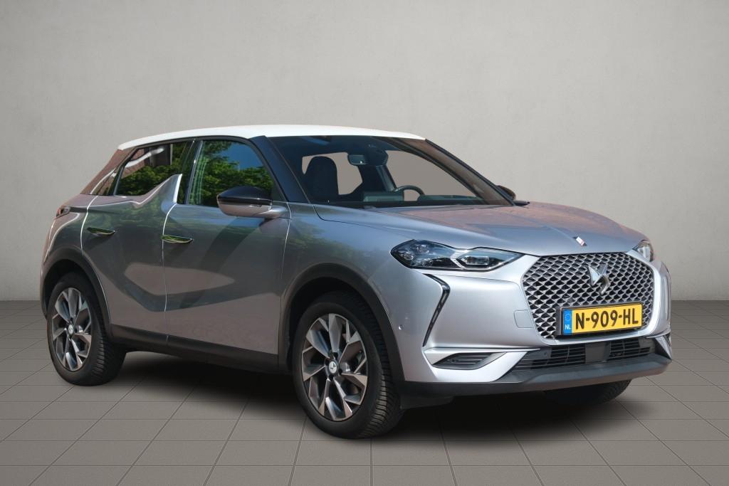 DS DS 3 Crossback E-Tense 50 kWh La Premiere | SOH 87% | Navi | App Connect | Climate | Cruise | Camera | Leder | Keyless | Head-Up Display | PDC afbeelding 1