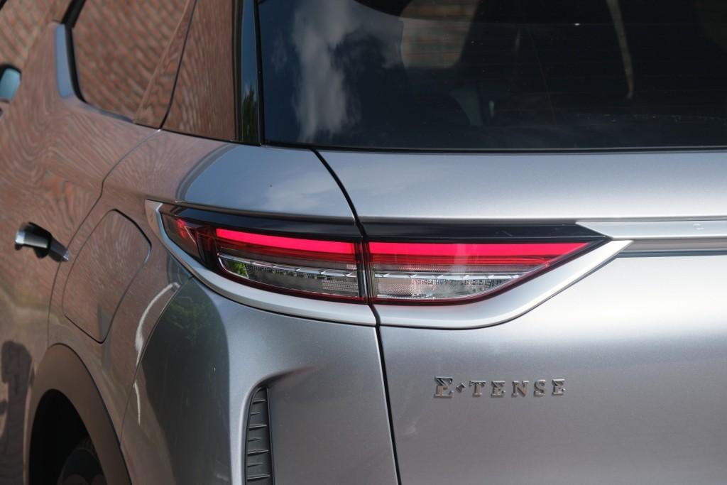 DS DS 3 Crossback E-Tense 50 kWh La Premiere | SOH 87% | Navi | App Connect | Climate | Cruise | Camera | Leder | Keyless | Head-Up Display | PDC afbeelding 32