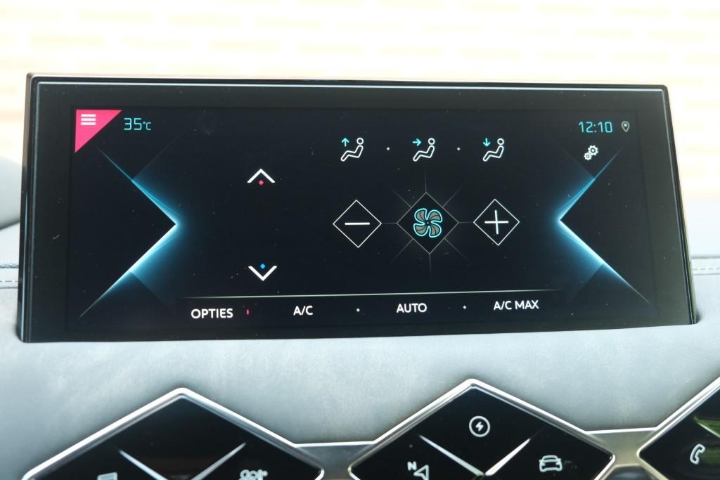 DS DS 3 Crossback E-Tense 50 kWh La Premiere | SOH 87% | Navi | App Connect | Climate | Cruise | Camera | Leder | Keyless | Head-Up Display | PDC afbeelding 22