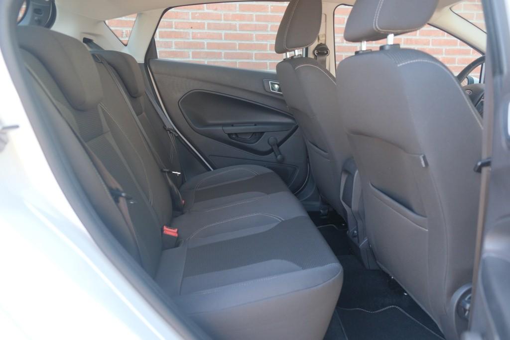 Ford Fiesta 1.0 EcoBoost 100pk 5-drs Titanium | Navi | Climate  | Cruise | PDC afbeelding 3