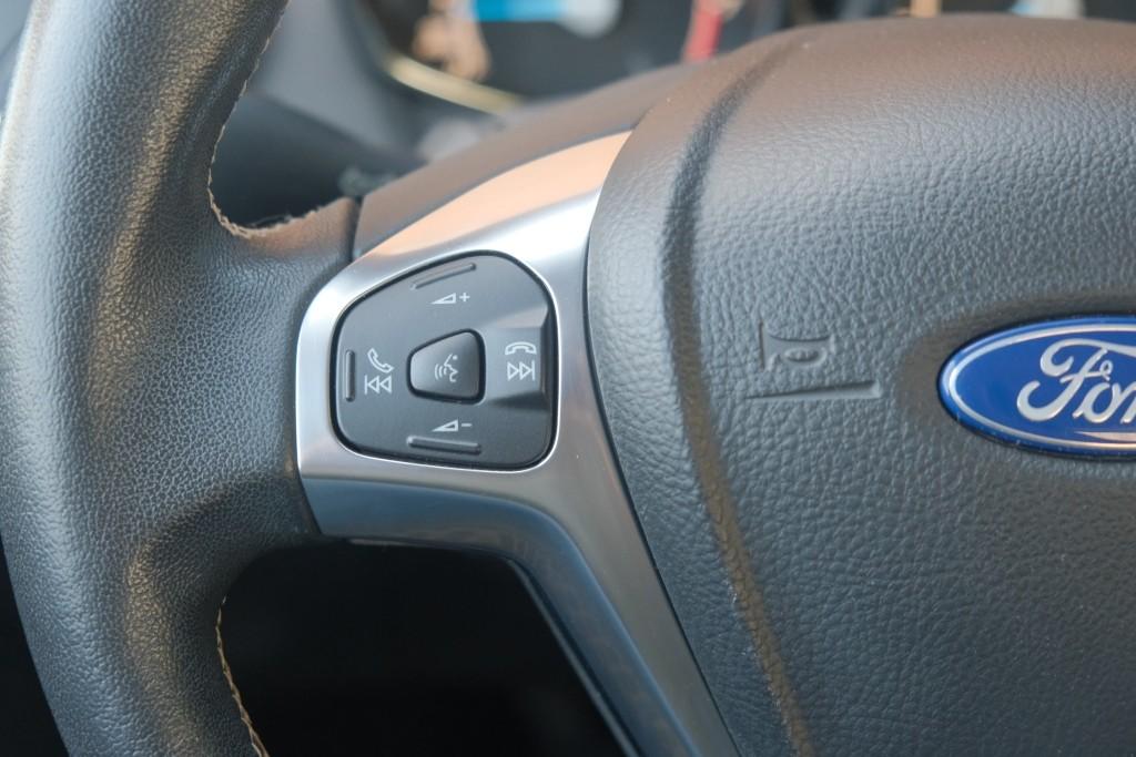 Ford Fiesta 1.0 EcoBoost 100pk 5-drs Titanium | Navi | Climate  | Cruise | PDC afbeelding 9