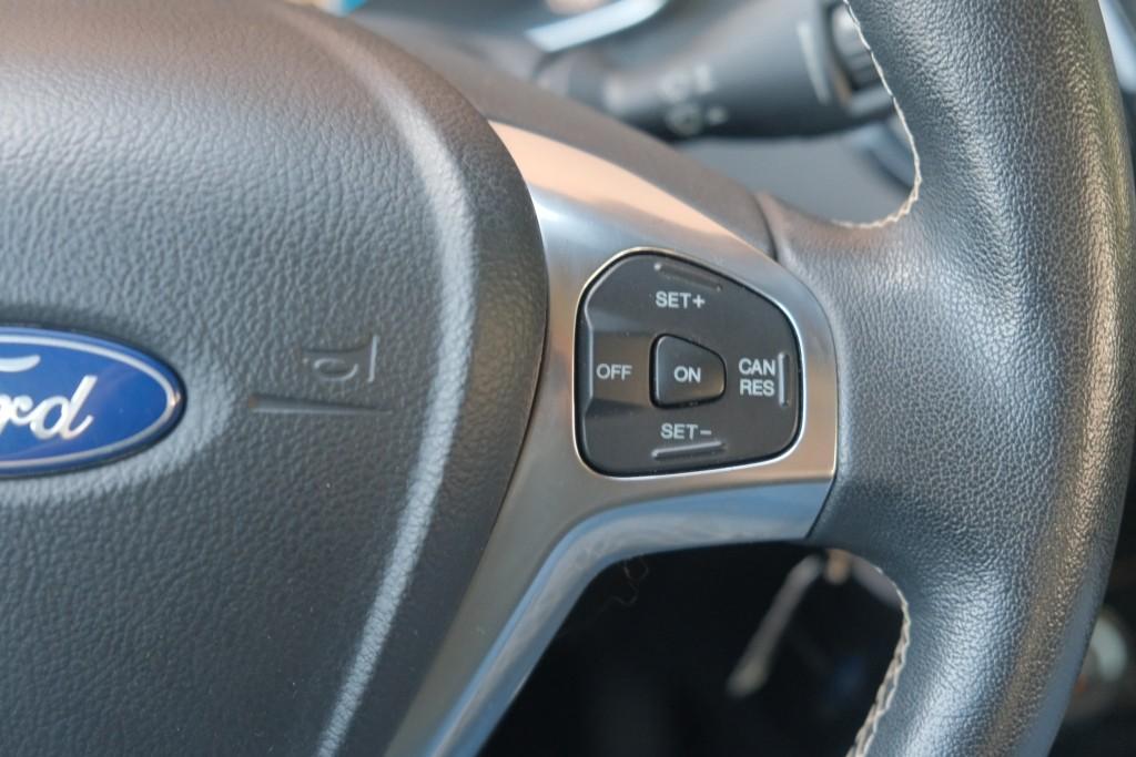 Ford Fiesta 1.0 EcoBoost 100pk 5-drs Titanium | Navi | Climate  | Cruise | PDC afbeelding 10