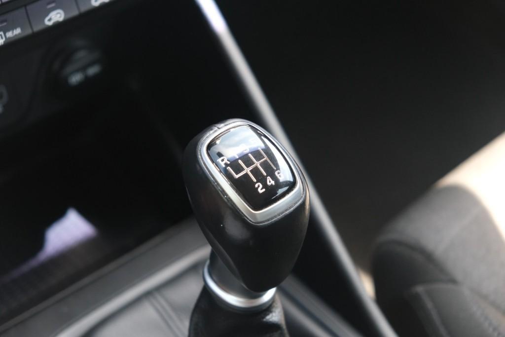 Hyundai Tucson 1.6 GDi 132pk i-Drive | Navi | App Connect | Climate | Cruise | PDC | Trekhaak afbeelding 26
