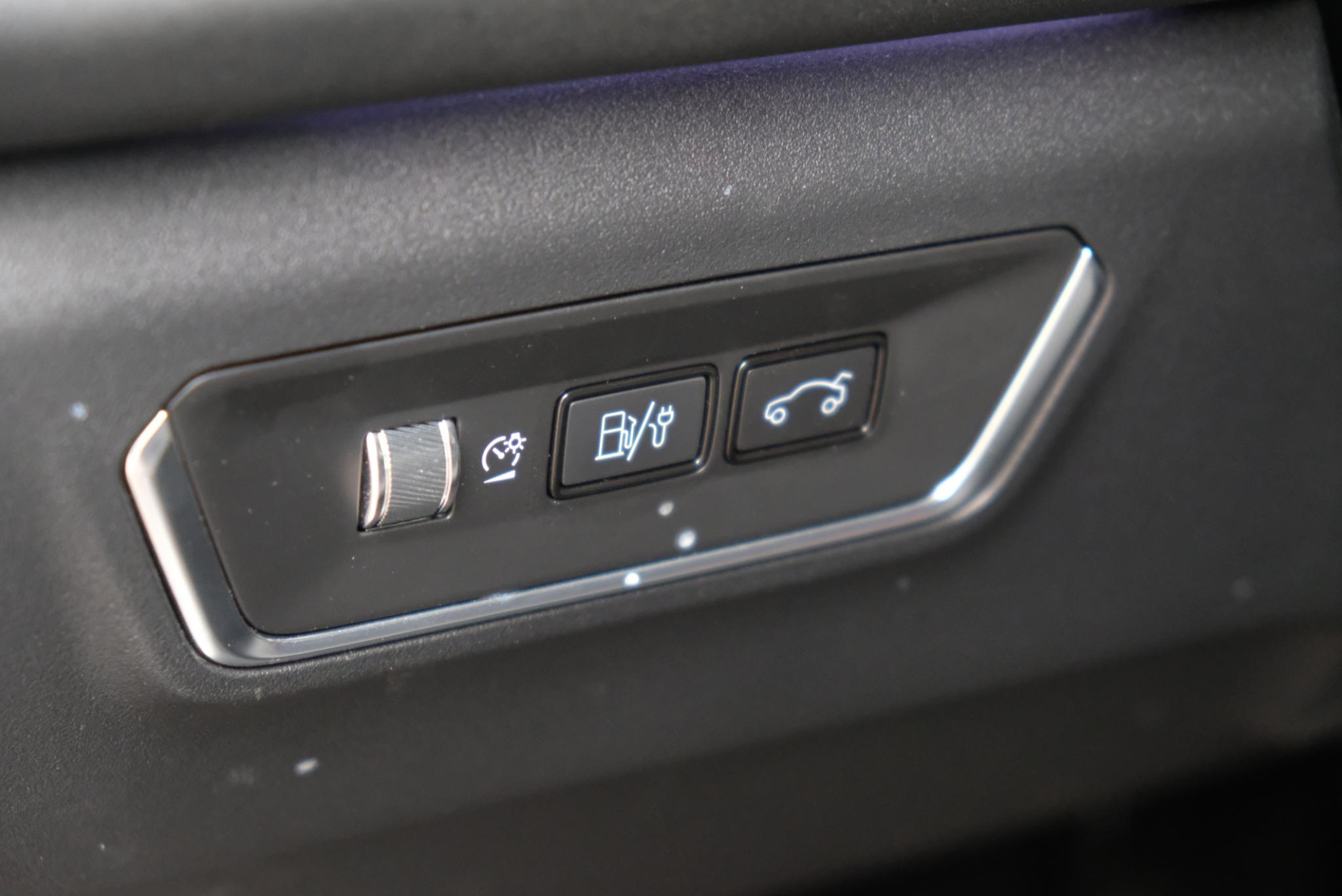 Lynk & Co 01 1.5 Plug-in Hybrid 261pk Aut. | 6,6 kWh OBC | 360° Camera | App Connect | Adaptive Cruise | Panoramadak | Keyless afbeelding 29