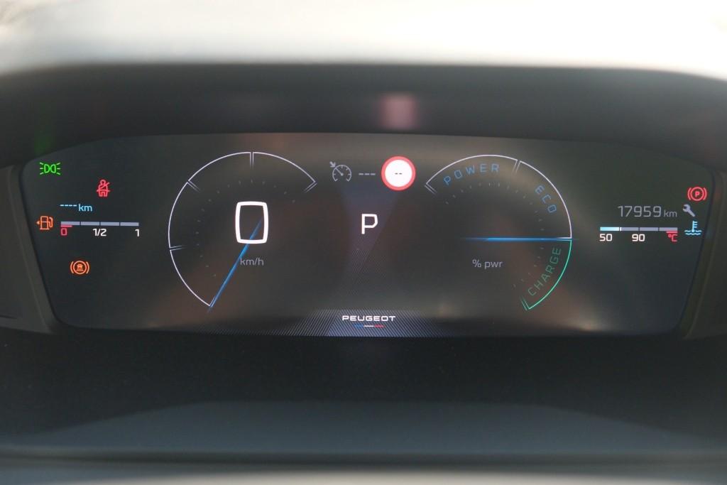Peugeot 2008 1.2 Hybrid 145pk e-DCS6 Allure | Navi | App Connect | Climate | Cruise | Keyless | PDC afbeelding 11