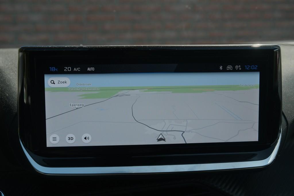 Peugeot 2008 1.2 Hybrid 145pk e-DCS6 Allure | Navi | App Connect | Climate | Cruise | Keyless | PDC afbeelding 18