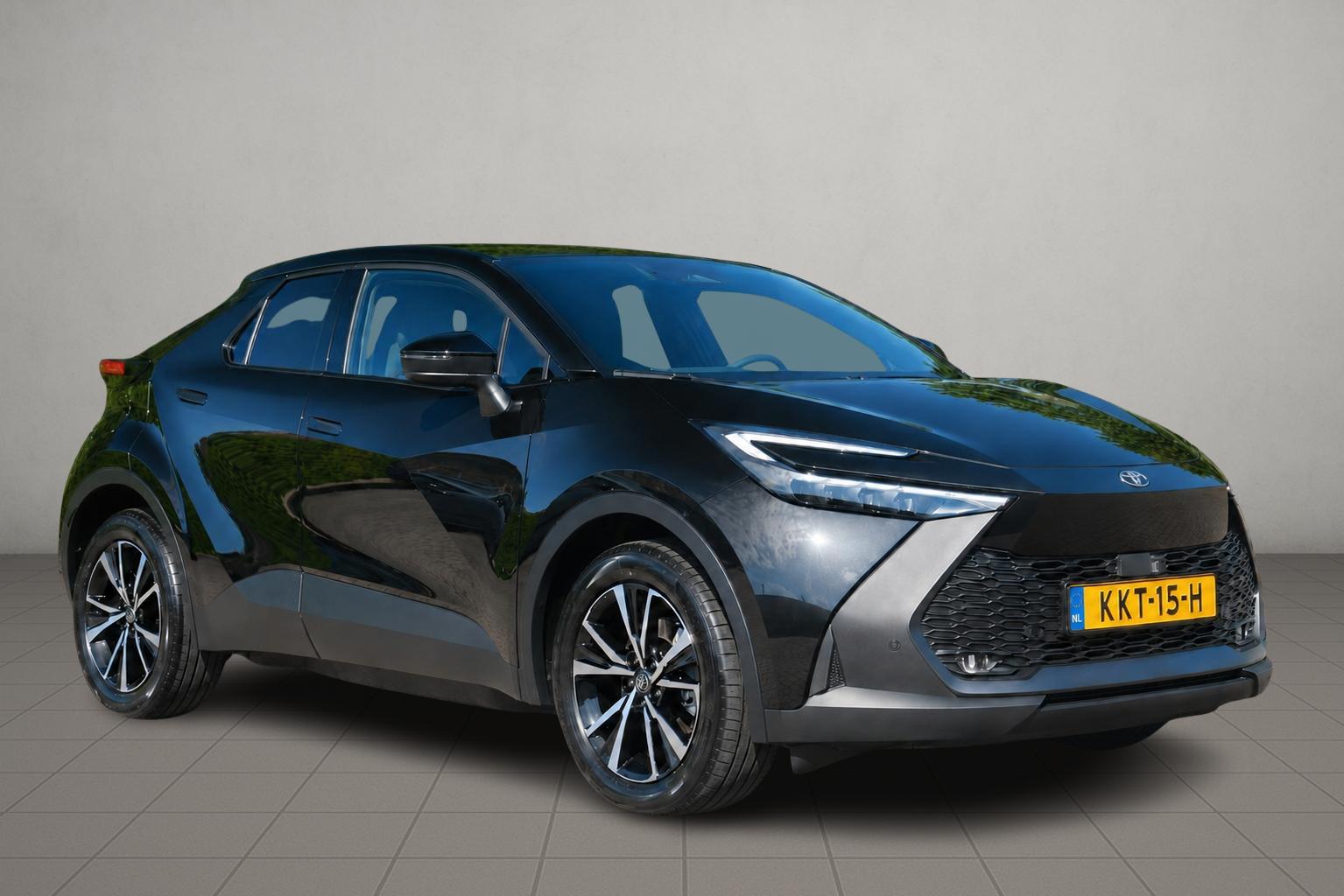 Toyota C-HR 2.0 Plug-in Hybrid 220pk Dynamic | Private Lease vanaf € 549,- p.m. afbeelding 1