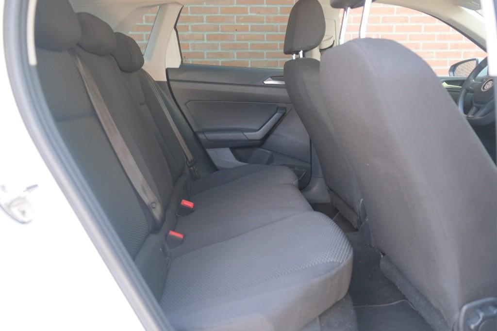 Volkswagen Polo 1.0 MPi 75pk Comfortline | Airco | Cruise | Bluetooth afbeelding 3