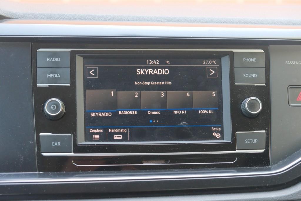Volkswagen Polo 1.0 MPi 75pk Comfortline | Airco | Cruise | Bluetooth afbeelding 17