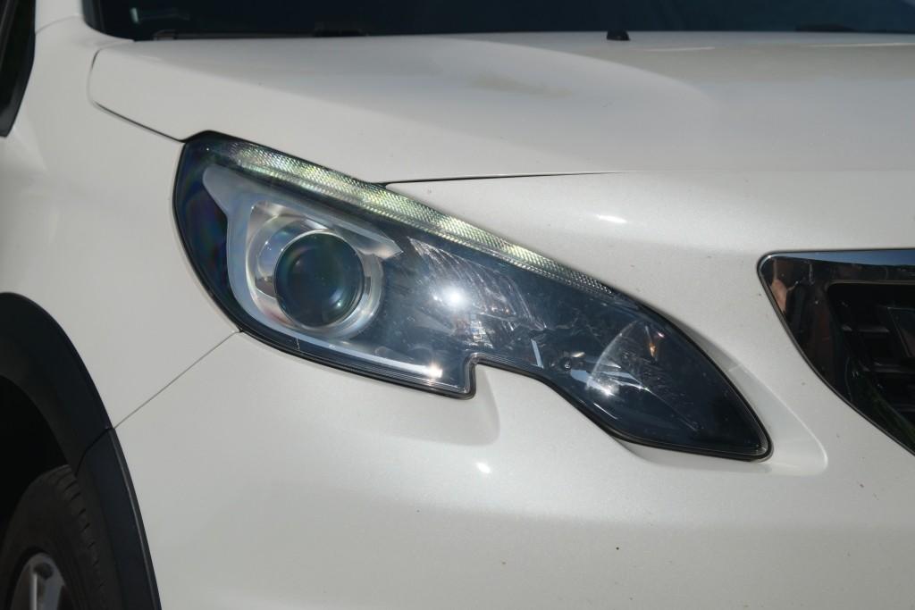 Peugeot 2008 1.2 PureTech 130pk Blue Lease Allure | Navi | App Connect | Climate | Cruise | Camera | Panoramadak afbeelding 2