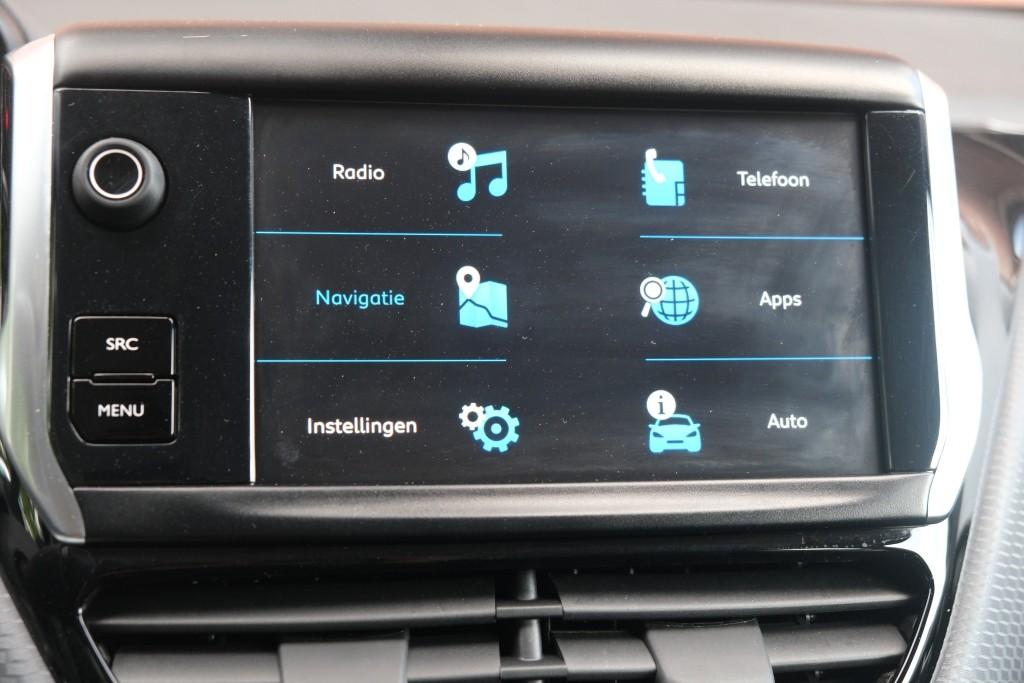 Peugeot 208 1.2 PureTech 110pk Aut. Allure | Navi | App Connect | Climate | Cruise | Camera | PDC | Trekhaak afbeelding 15