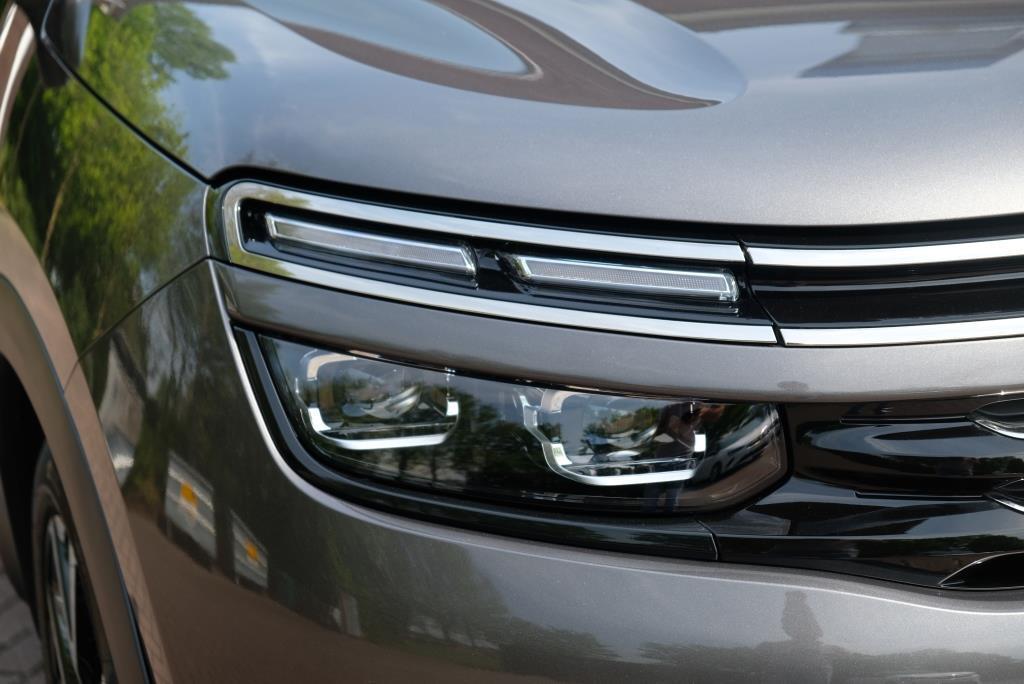 Citroën C5 Aircross 1.6 Plug-in Hybrid 225pk EAT8 Shine | Navi | Climate | Adaptive Cruise | Panoramadak | Keyless | Blind Spot | Trekhaak afbeelding 3