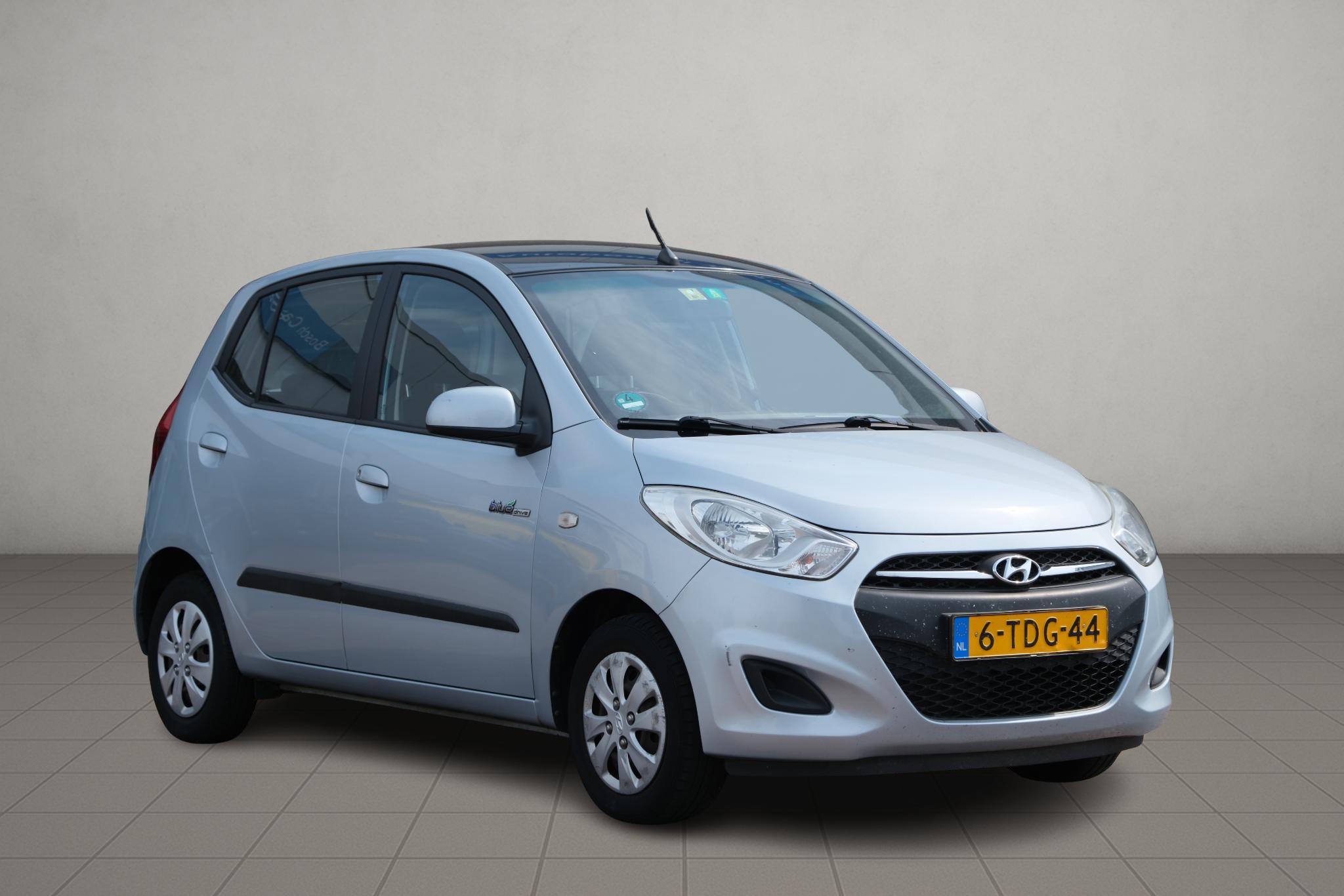 Hyundai i10 1.0 69pk i-Drive Cool | Airco | Elektrische Ramen | Radio CD afbeelding 1