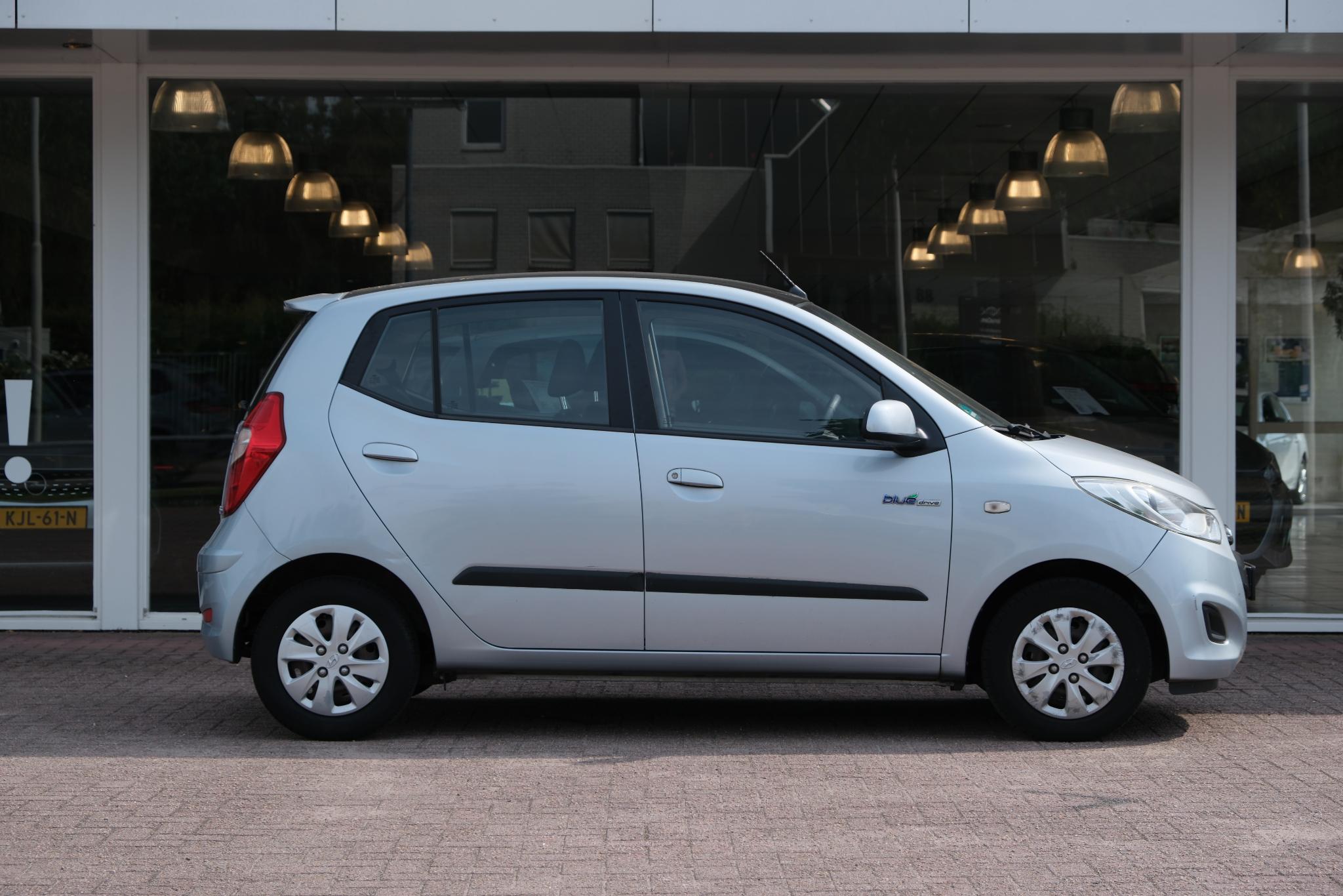 Hyundai i10 1.0 69pk i-Drive Cool | Airco | Elektrische Ramen | Radio CD afbeelding 4