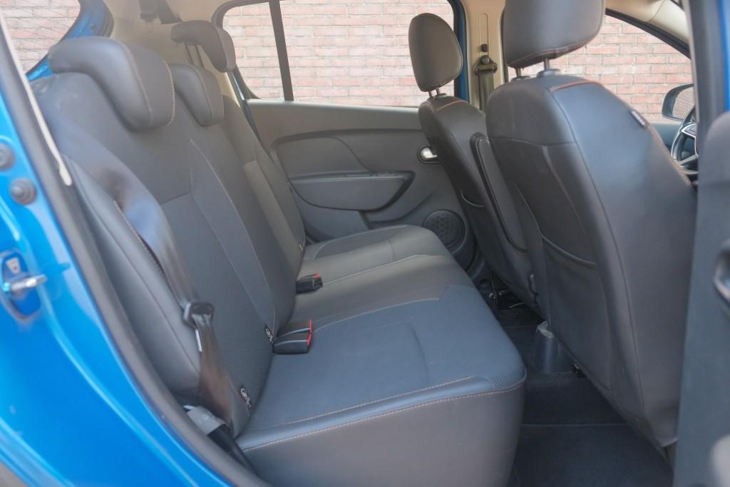 Dacia Sandero Stepway 0.9 TCe 90pk | Navi | Airco | Cruise | Camera | PDC afbeelding 3