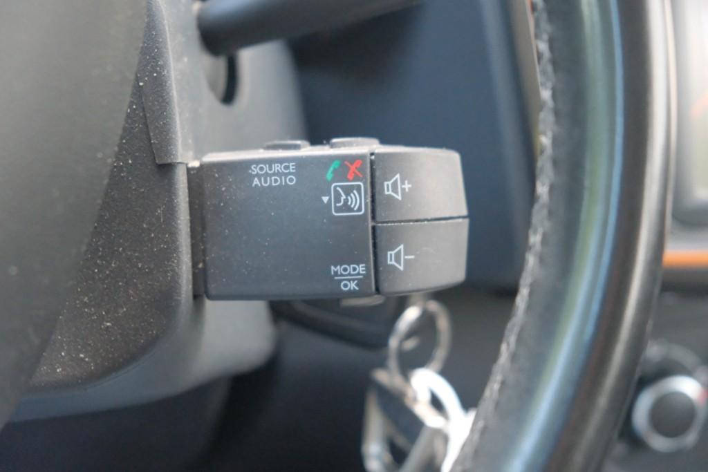 Dacia Sandero Stepway 0.9 TCe 90pk | Navi | Airco | Cruise | Camera | PDC afbeelding 10