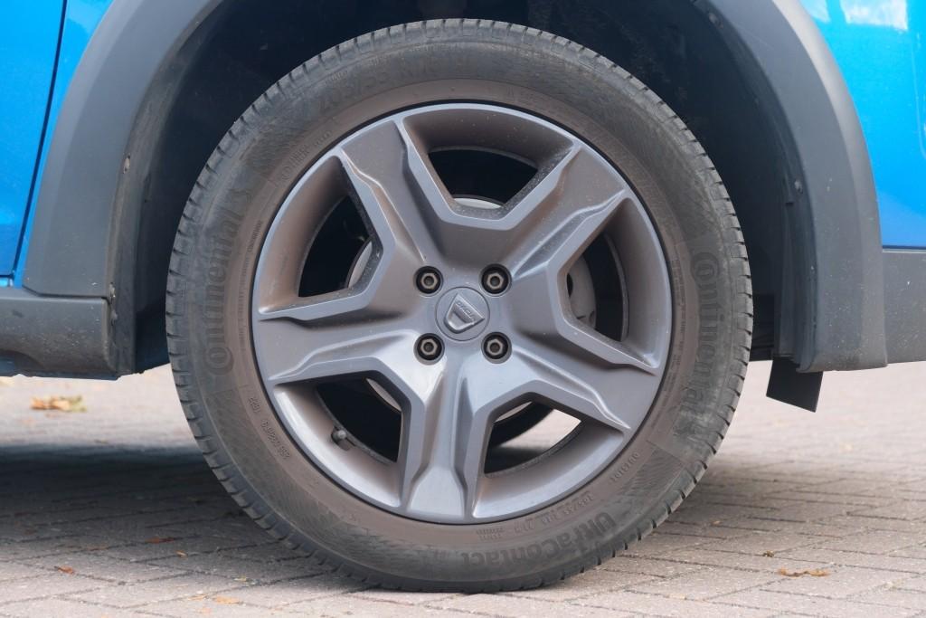 Dacia Sandero Stepway 0.9 TCe 90pk | Navi | Airco | Cruise | Camera | PDC afbeelding 29