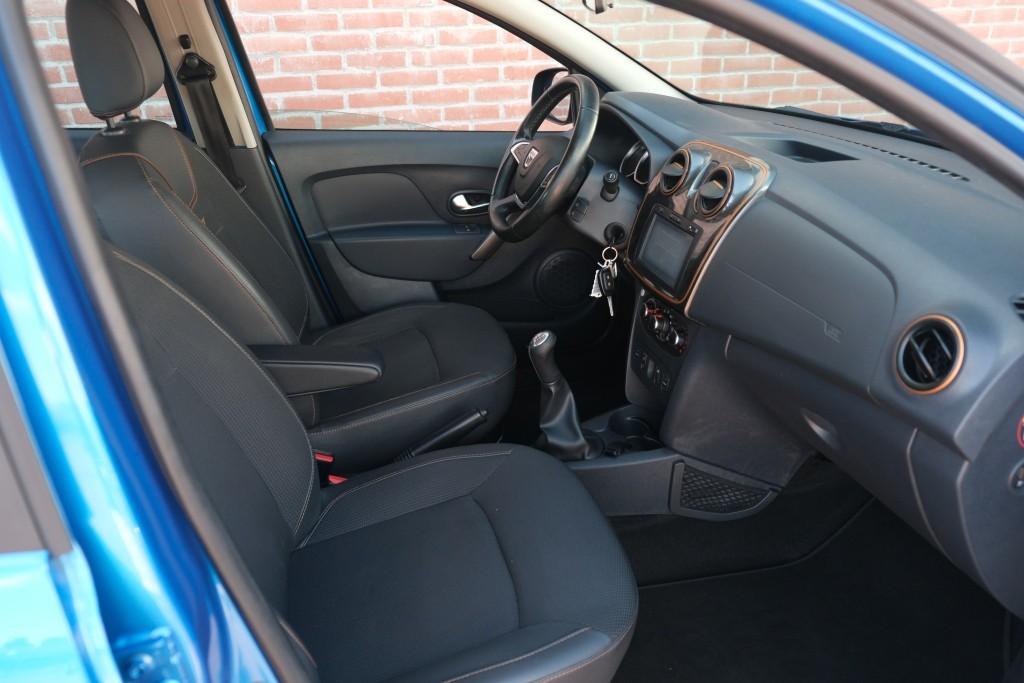 Dacia Sandero Stepway 0.9 TCe 90pk | Navi | Airco | Cruise | Camera | PDC afbeelding 4
