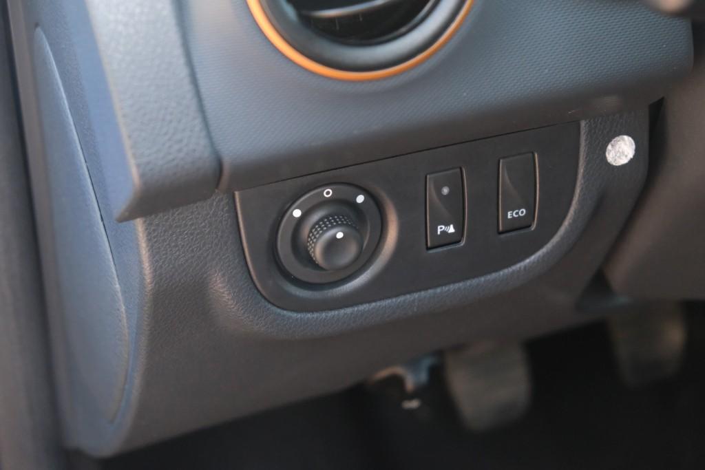 Dacia Sandero Stepway 0.9 TCe 90pk | Navi | Airco | Cruise | Camera | PDC afbeelding 21