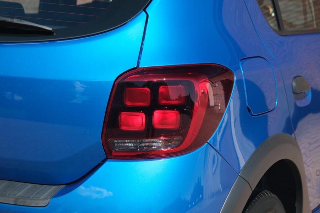 Dacia Sandero Stepway 0.9 TCe 90pk | Navi | Airco | Cruise | Camera | PDC afbeelding 24