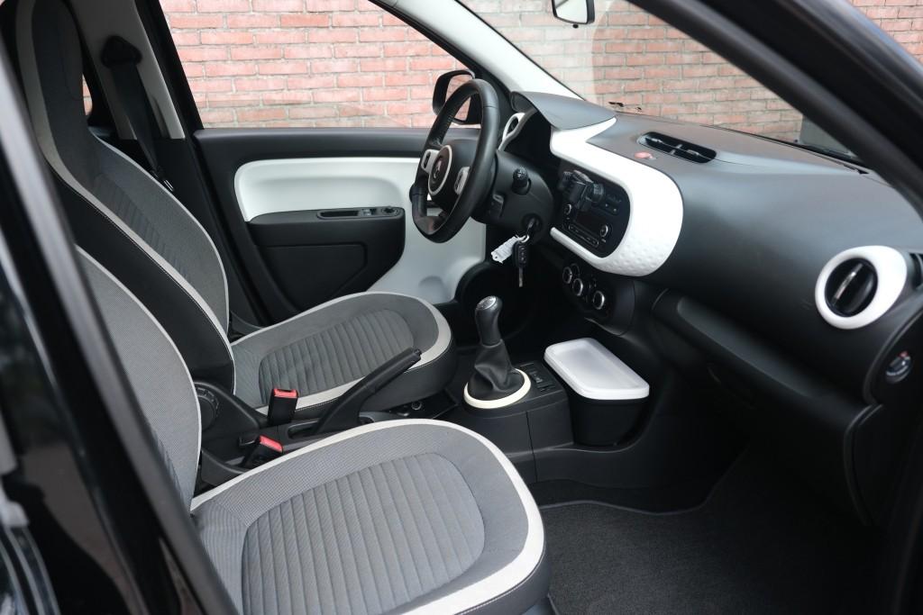 Renault Twingo 1.0 SCe 71pk Collection | Airco | Cruise | PDC | Stoelverwarming afbeelding 4
