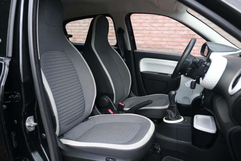 Renault Twingo 1.0 SCe 71pk Collection | Airco | Cruise | PDC | Stoelverwarming afbeelding 6