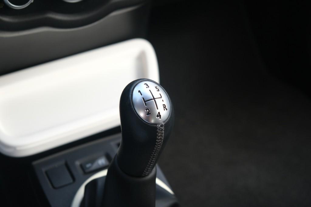 Renault Twingo 1.0 SCe 71pk Collection | Airco | Cruise | PDC | Stoelverwarming afbeelding 20