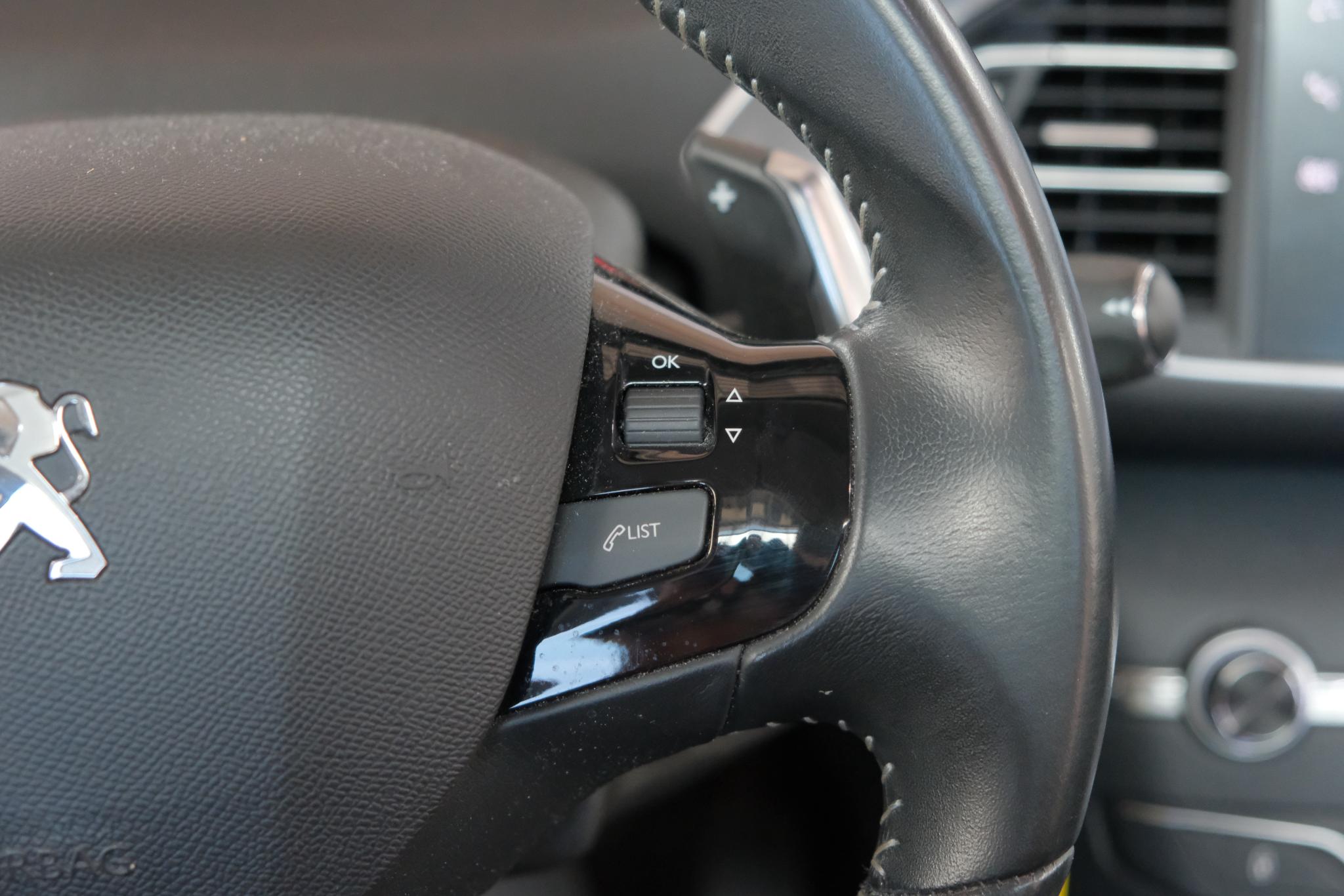 Peugeot 308 SW 1.5 BlueHDi 131pk Aut. Blue Lease Premium | Navi | Climate | Cruise | Leder | Panoramadak afbeelding 14