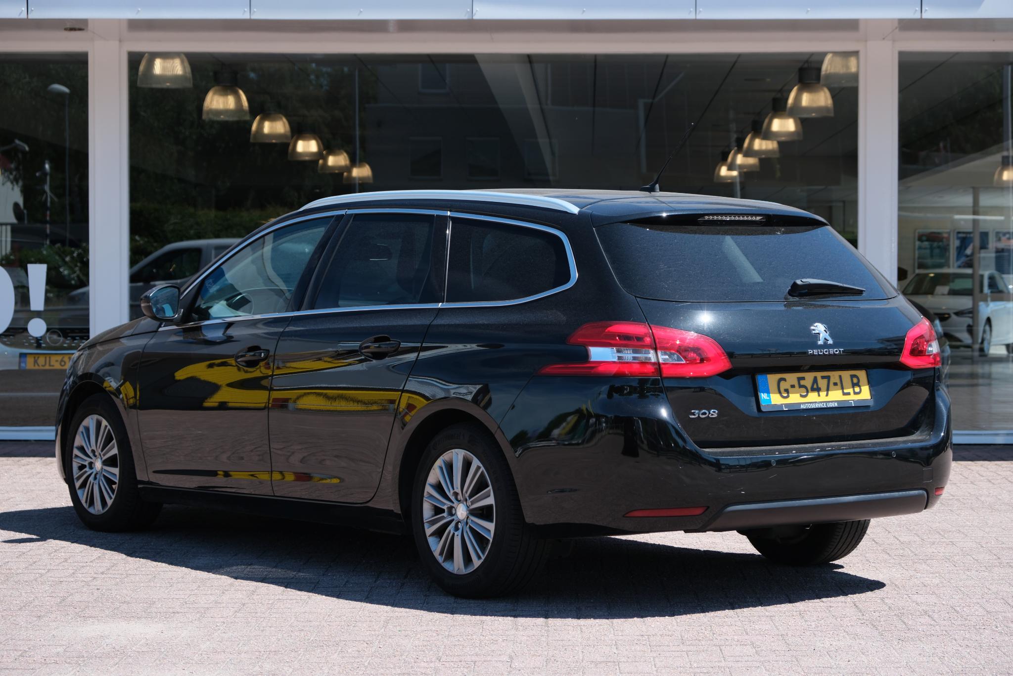 Peugeot 308 SW 1.5 BlueHDi 131pk Aut. Blue Lease Premium | Navi | Climate | Cruise | Leder | Panoramadak afbeelding 23