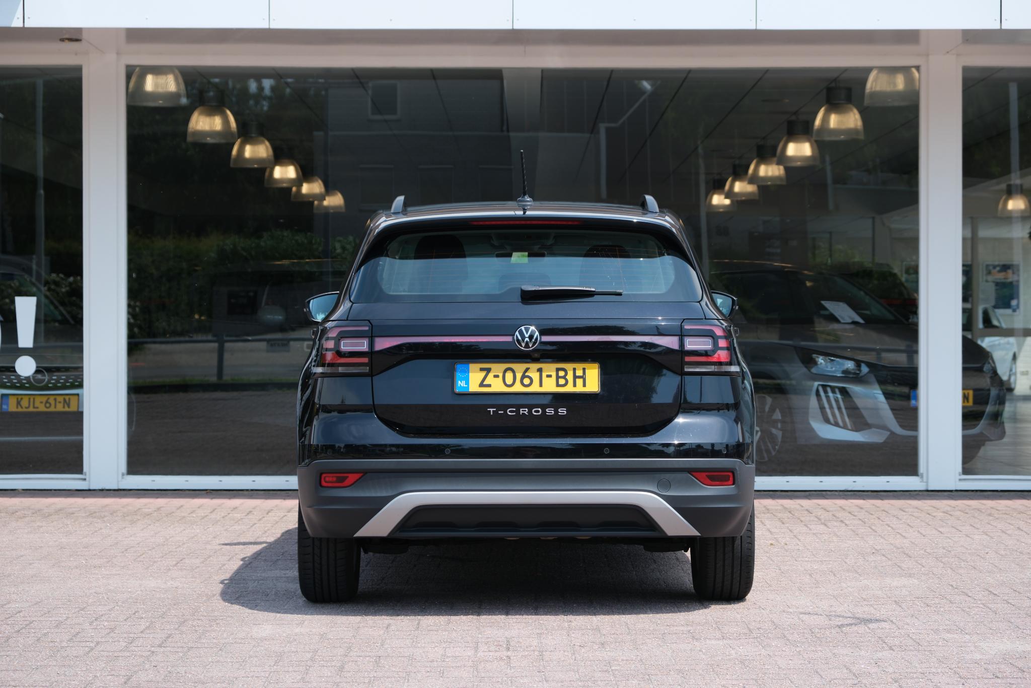 Volkswagen T-Cross 1.0 TSi 95pk Life Business | App Connect | Climate | Adaptive Cruise | Camera | PDC afbeelding 5