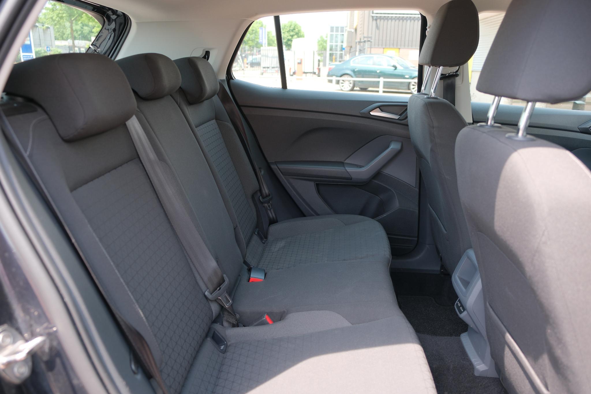 Volkswagen T-Cross 1.0 TSi 95pk Life Business | App Connect | Climate | Adaptive Cruise | Camera | PDC afbeelding 8