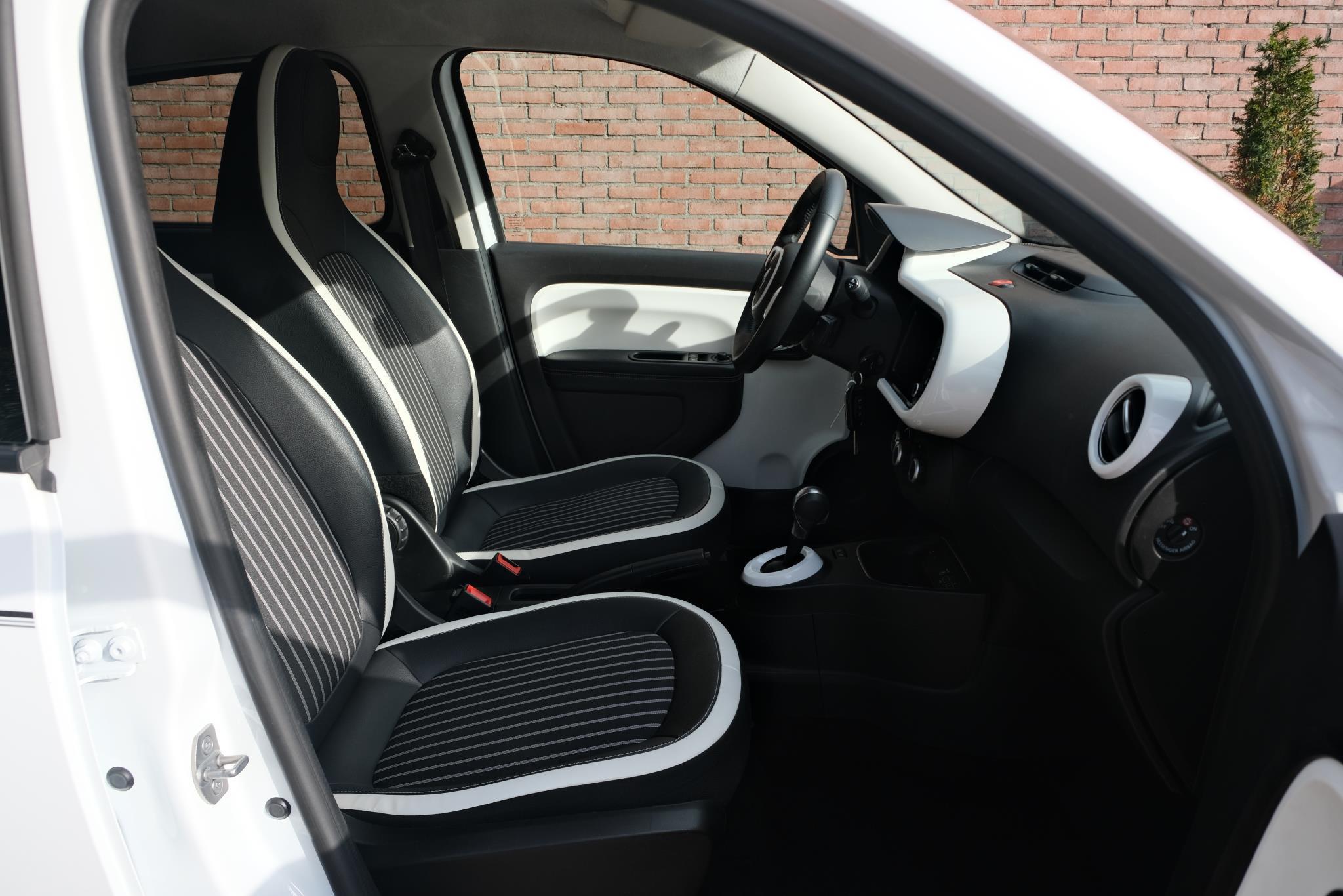 Renault Twingo 0.9 TCe 95pk EDC Intens Renault Twingo 0.9 TCe 95pk Aut. Intens | Apple CarPlay | Airco | Camera | Cruise | PDC afbeelding 3